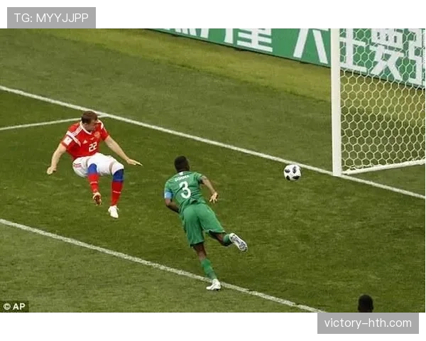 亨克队定位球建功，强势回暖赢下关键战